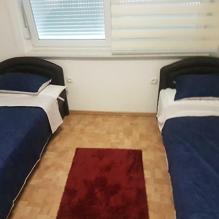 Apartment Centar Lux Banja Luka Exteriör bild