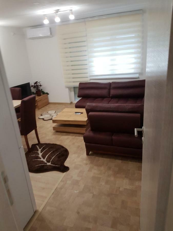 Apartment Centar Lux Banja Luka Exteriör bild
