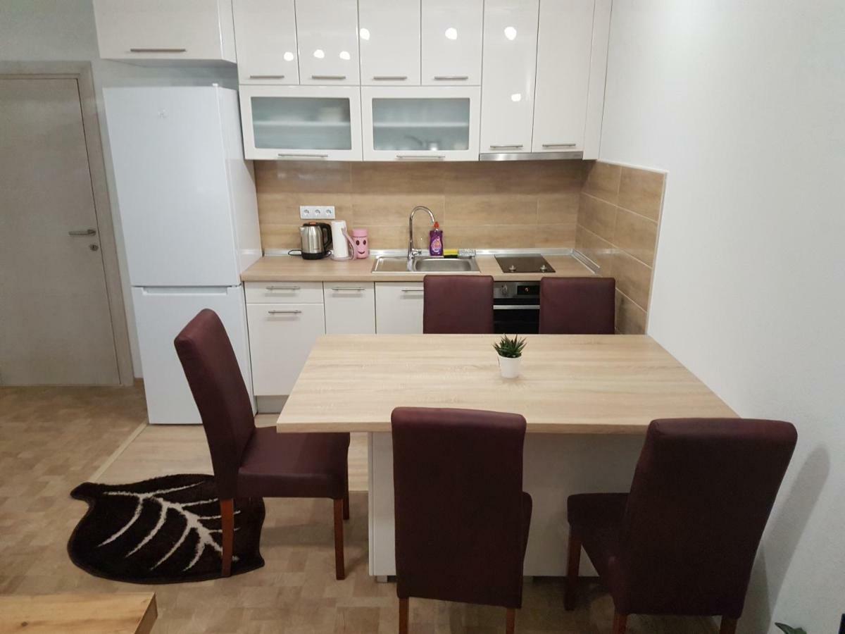 Apartment Centar Lux Banja Luka Exteriör bild